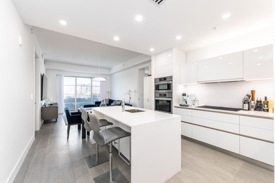 Rarely available South facing 2 bedroom with 2 baths that has - photo 6