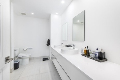 Rarely available South facing 2 bedroom with 2 baths that has - photo 10