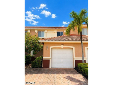 Welcome to 17524 Cherry Ridge Lane, a beautifully maintained - photo 3