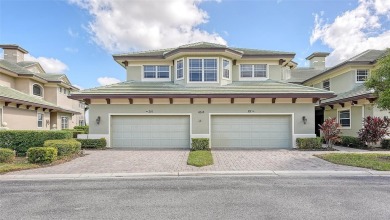 Lake Uihlein Condo For Sale in Lakewood Ranch Florida