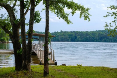 Sunny Lane, a peaceful lakefront retreat on one of Smith Lake's - photo 3