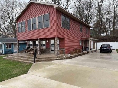 Lake Home For Sale in Ventura, Iowa