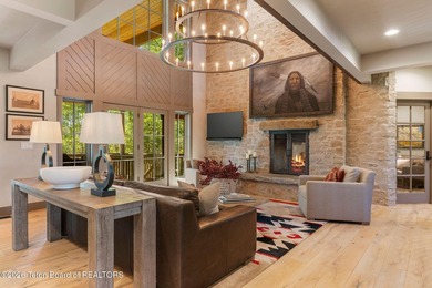 Extensively remodeled in 2022, this 7BD/6BA home offers over 6 - photo 9