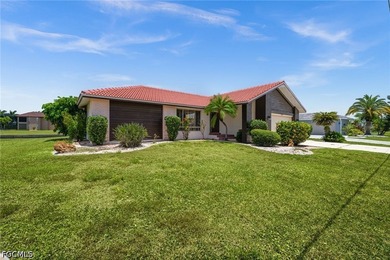 Punta Gorda Isles Area Home For Sale in Punta Gorda Florida