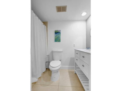 This Gorgeous Townhome is located between the ocean and - photo 13