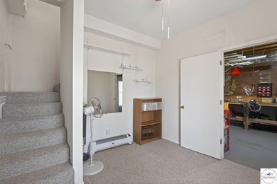 Lake of the Ozarks retreat located in the desirable Keithley's - photo 22
