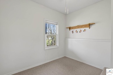 Lake of the Ozarks retreat located in the desirable Keithley's - photo 24