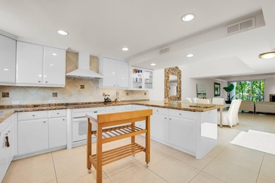 This Gorgeous Townhome is located between the ocean and - photo 29