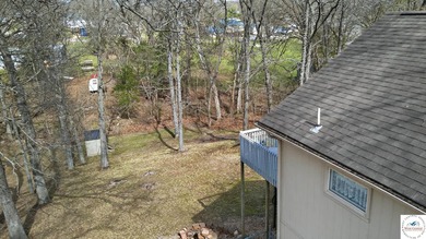 Lake of the Ozarks retreat located in the desirable Keithley's - photo 35