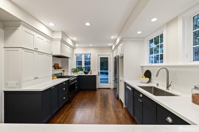 Extraordinary Spanish Mediterranean Pacific Ocean view home - photo 37