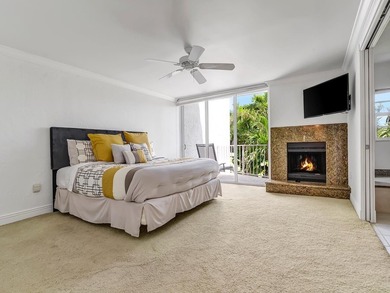 This Gorgeous Townhome is located between the ocean and - photo 39
