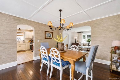 Circa 1921, this charming and thoughtfully updated 4-bedroom, 2 - photo 10