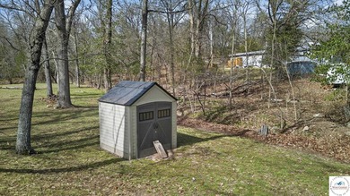 Lake of the Ozarks retreat located in the desirable Keithley's - photo 41