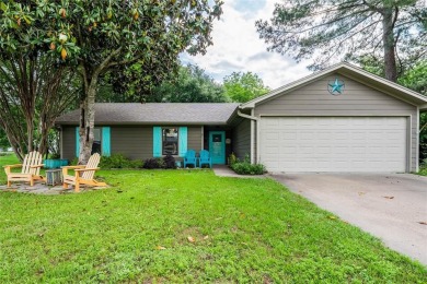 Lake Home For Sale in Trinidad, Texas