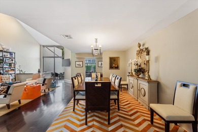 Elegantly appointed, freshly painted two story Town House in the - photo 6