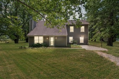 Arkansas River Home For Sale in Broken Arrow Oklahoma