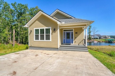 Lake Home For Sale in Greenwood, South Carolina