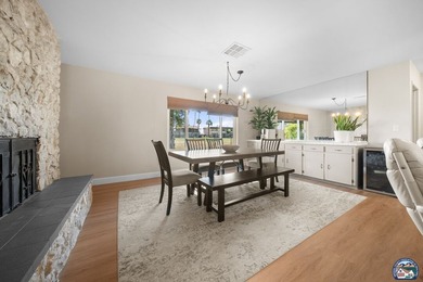 Beautifully updated golf course home. This 3-bedroom, 2-bathroom - photo 7