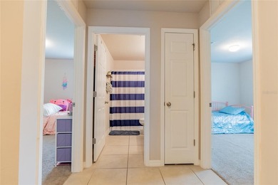 Move-in ready and built in December 2022, this beautifully - photo 5