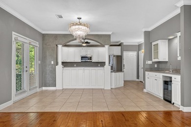 This beautiful condo is move in ready, has an open concept - photo 10