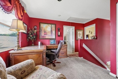 LOCATION, LOCATION, LOCATION! Beautiful, two story, 4 Bedroom/3 - photo 14