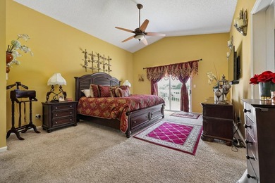 LOCATION, LOCATION, LOCATION! Beautiful, two story, 4 Bedroom/3 - photo 17