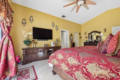 LOCATION, LOCATION, LOCATION! Beautiful, two story, 4 Bedroom/3 - photo 18
