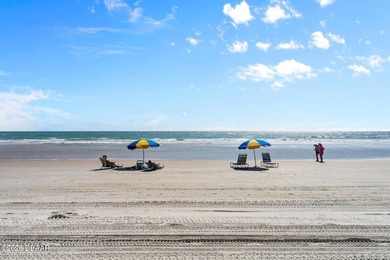 Direct oceanfront stunner offering incredible views and a - photo 30