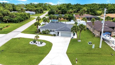 Stunning Corner-Lot POOL home with a resort-style backyard - photo 3