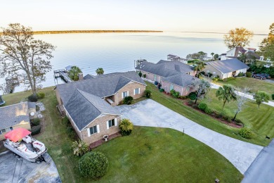 Lake Marion Home For Sale in Santee South Carolina
