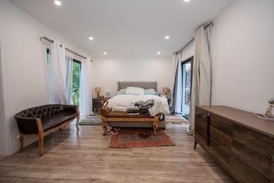 Stunning Home with Pool & Gazebo This charming 4 bedroom,3 - photo 12
