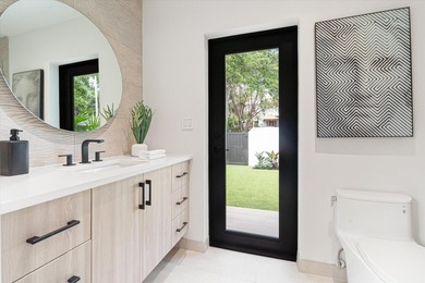 Classic Fort Lauderdale meets modern luxury in this beautifully - photo 17