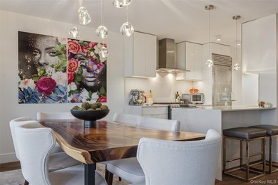 Beautifully Renovated Deluxe One-Bedroom with Oversized Balcony - photo 1