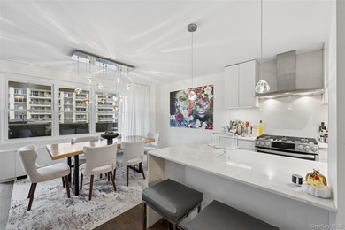 Beautifully Renovated Deluxe One-Bedroom with Oversized Balcony - photo 7