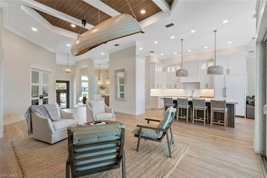 Exquisite waterfront retreat, perfectly positioned to capture - photo 15
