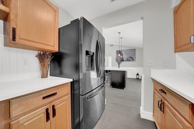If you are looking for an extremely Clean & well maintained Home - photo 15