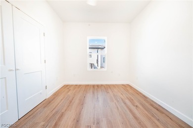 **SELLER IS MOTIVATED** Stunning new construction with 2,290 sq - photo 16