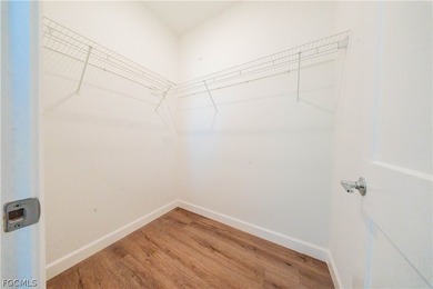 **SELLER IS MOTIVATED** Stunning new construction with 2,290 sq - photo 21