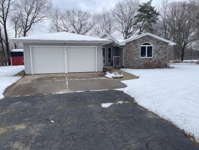 Lake Home For Sale in Flushing, Michigan