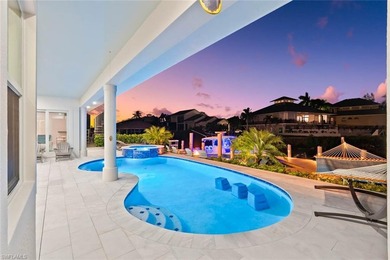 Exquisite waterfront retreat, perfectly positioned to capture - photo 33