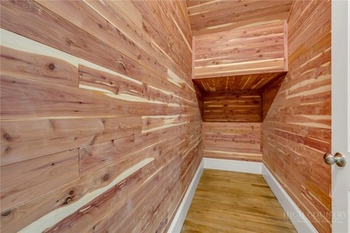Rarely does a home become available with a setting as - photo 34