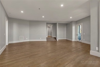 Rarely does a home become available with a setting as - photo 35