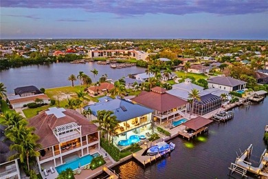Exquisite waterfront retreat, perfectly positioned to capture - photo 39
