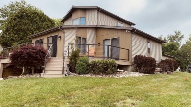 Lake Home For Sale in Syracuse, Indiana