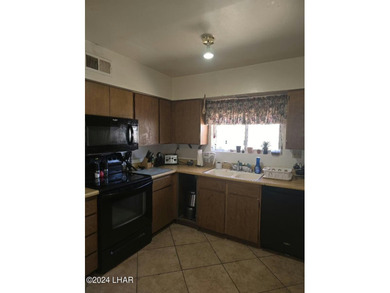 REDUCED $5,000. Unique, spacious family home on 2 1/4 lots. 3 - photo 6