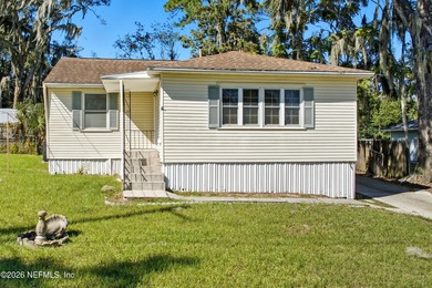 St. Johns River Home For Sale in Jacksonville Florida