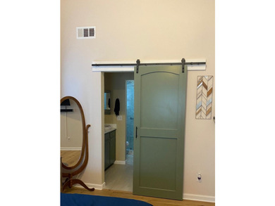 RECENTLY UPDATED (approximately $75,000 in upgrades) 3 BR 2 BA - photo 16