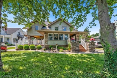Welcome to 25021 Lakeview Drive, where the address truly speaks - photo 1