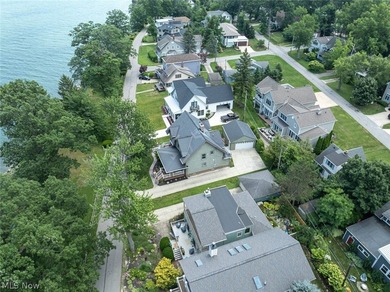 Welcome to 25021 Lakeview Drive, where the address truly speaks - photo 2