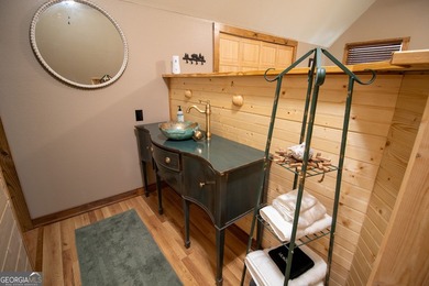 Welcome to a truly extraordinary mountain retreat that offers - photo 30